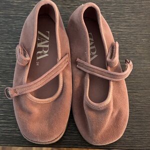 Suede ballet flats Zara